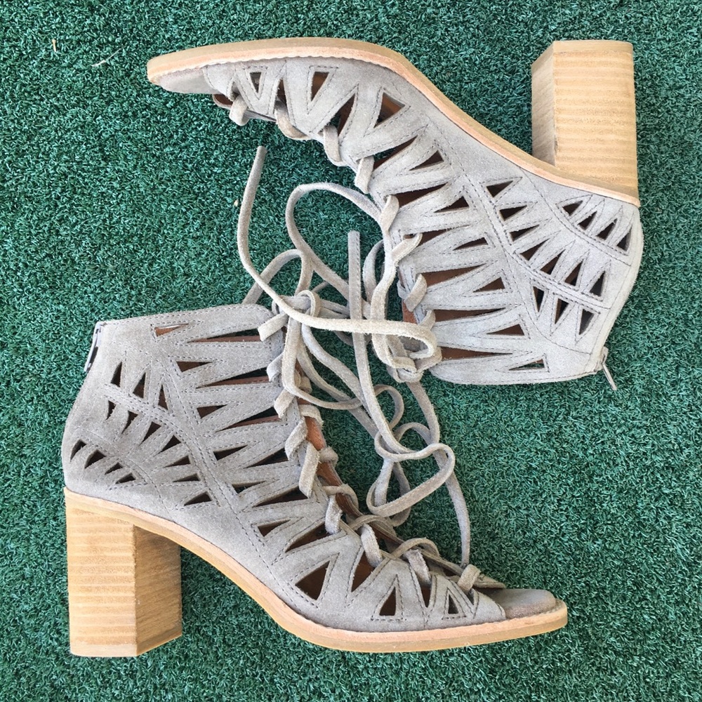 Jeffrey Campbell Corwin Lace Up Boot Suede Taupe 8